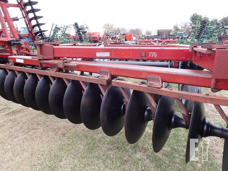 case-ih-770-image-6