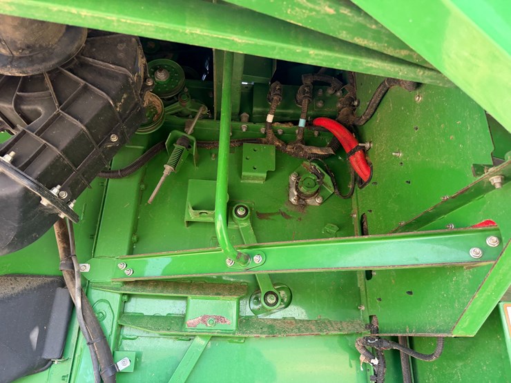 2014-john-deere-s670-image-101