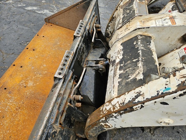 bobcat-s130-image-11