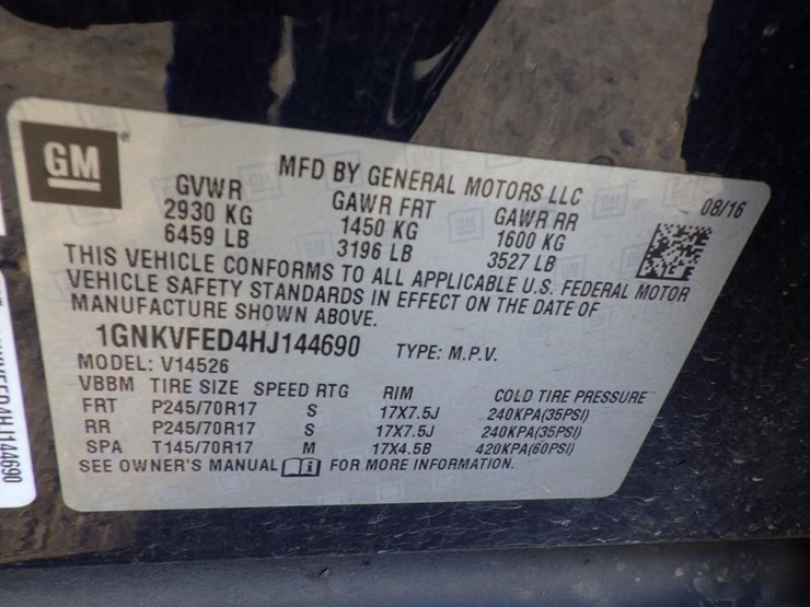 2017-chevrolet-traverse-image-16