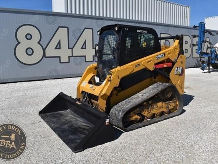 2023-caterpillar-259d3-image-6