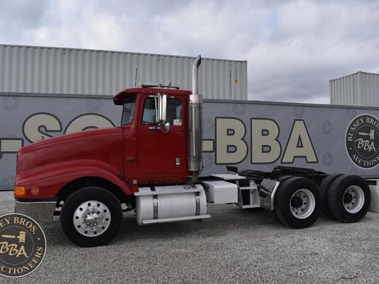 1992-international-9400-image-7