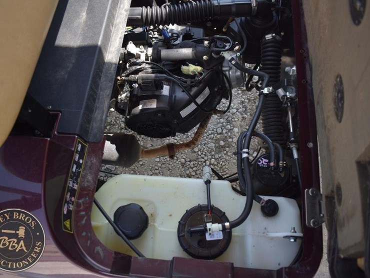 2022-e-z-go-txt-42715-image-17