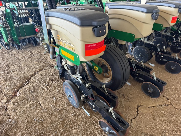 great-plains-yp825a-image-5