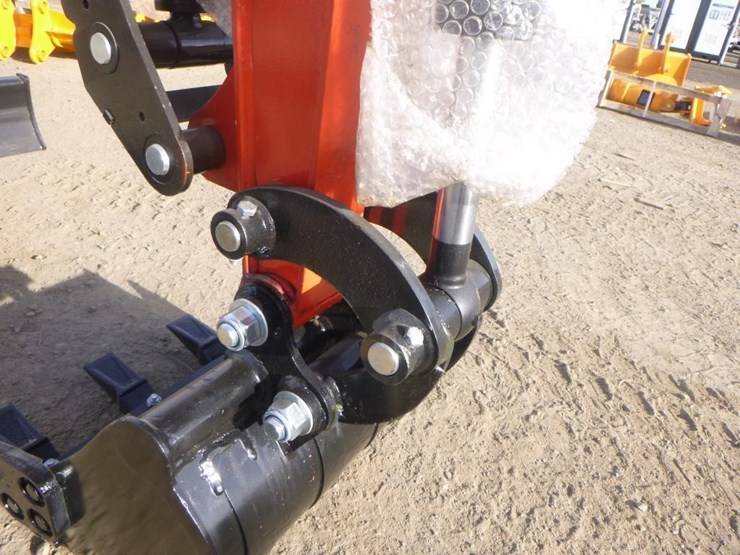 2026-tpm-18hs-hydraulic-excavator-image-11