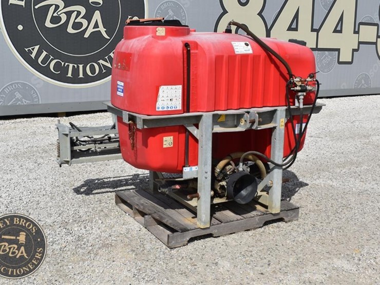 3pt-sprayer-200-gallon-42649-image-3
