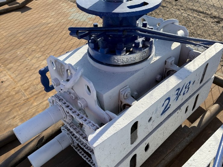 6-reedy-3m-2-3/8-dbl-manual-blowout-preventer,-charted-image-1