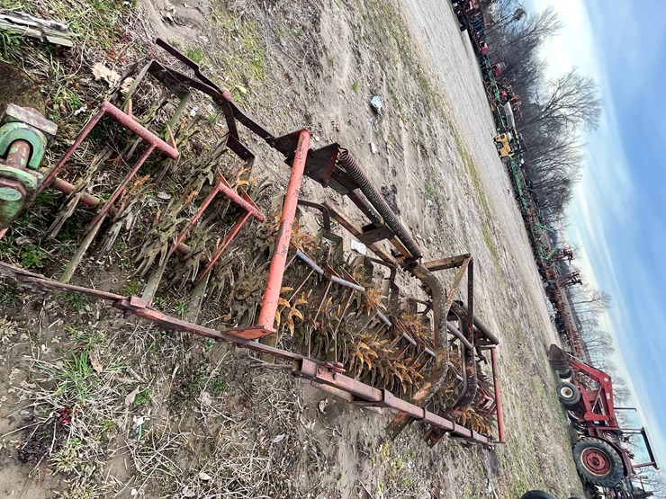 international-18-image-2