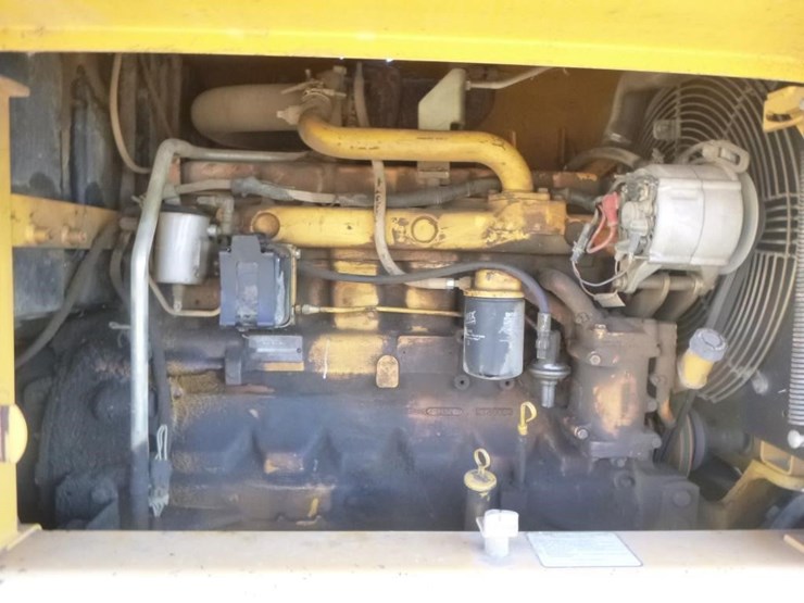 1996-deere-670b-image-34