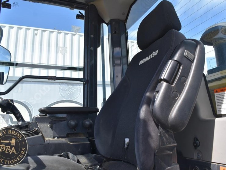 2019-komatsu-wa320-8-image-63