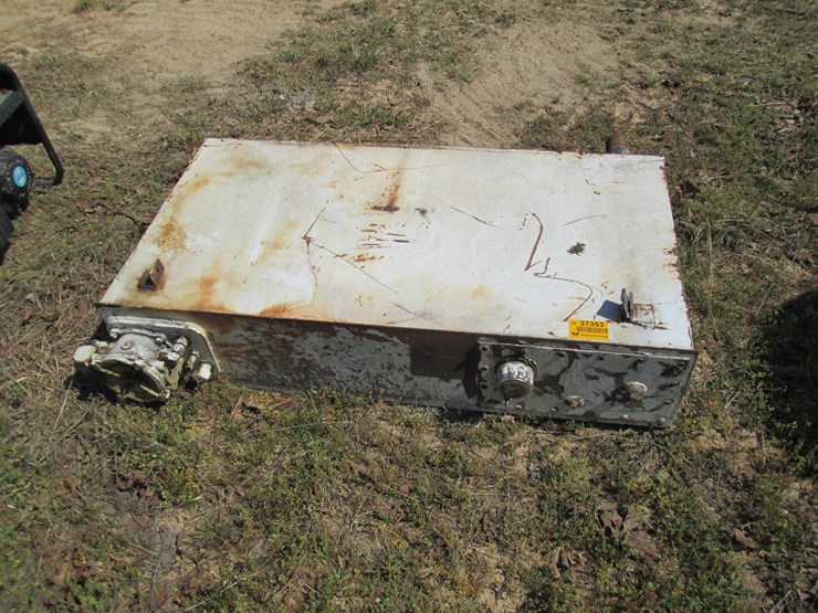 #37353-•-4'x2'x10"-hyd-oil-tank-image-3