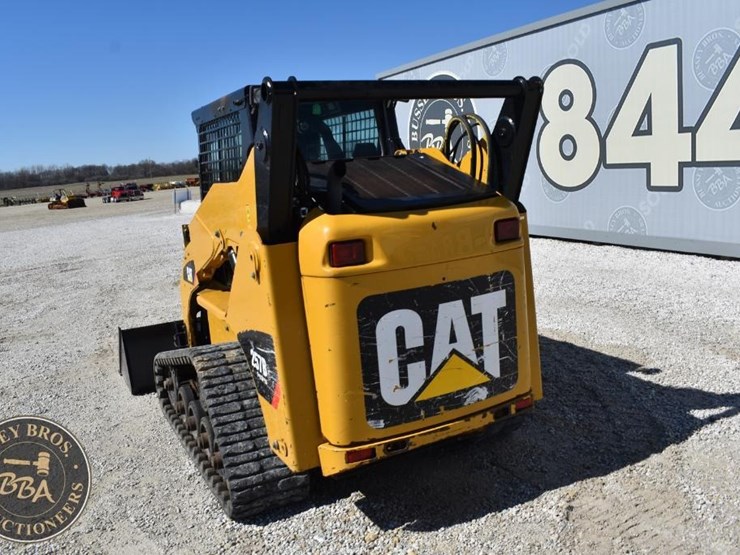 2012-caterpillar-257b3-image-15