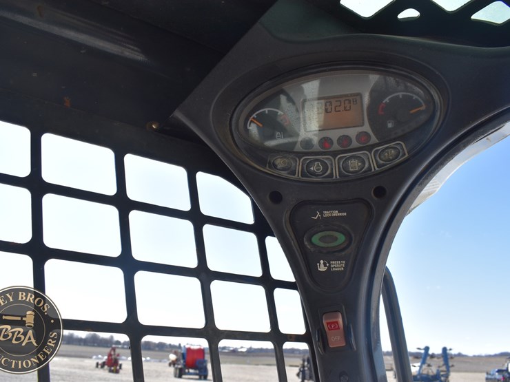 2016-bobcat-t650-image-69