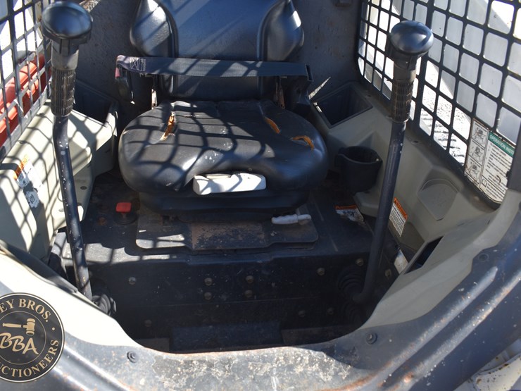 2016-bobcat-t650-image-60