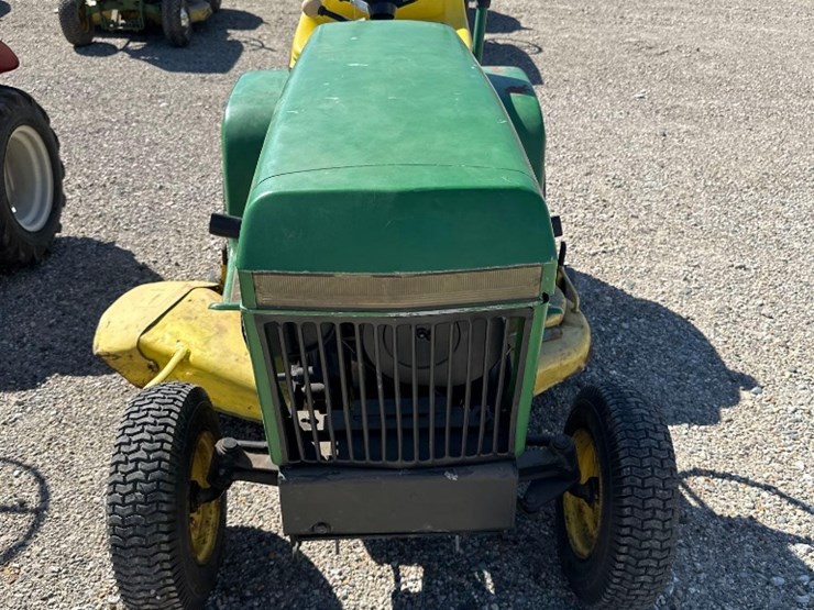 john-deere-208-image-2