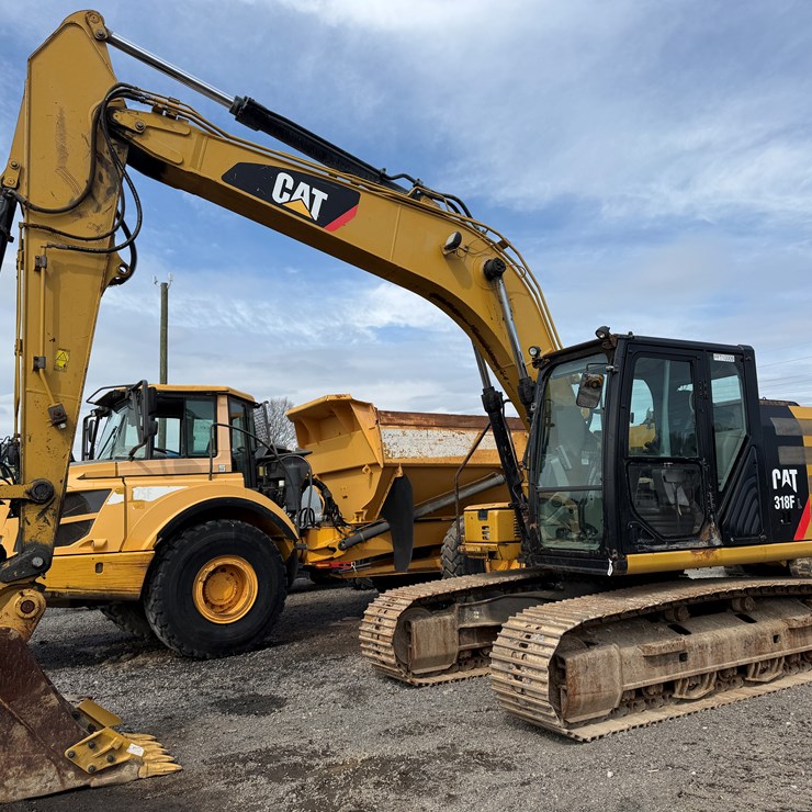CATERPILLAR 318FL