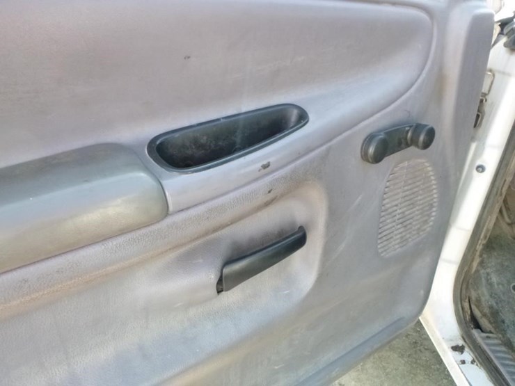 1999-dodge-ram-3500-image-15