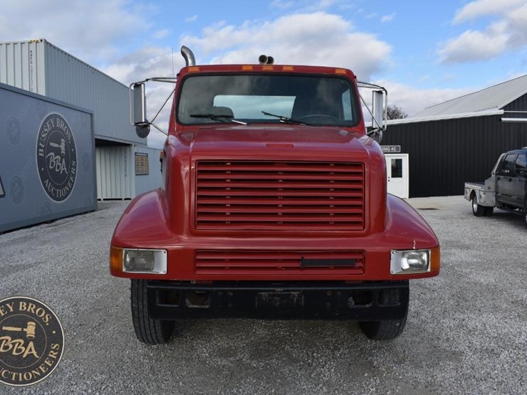 1993-international-8200-image-20
