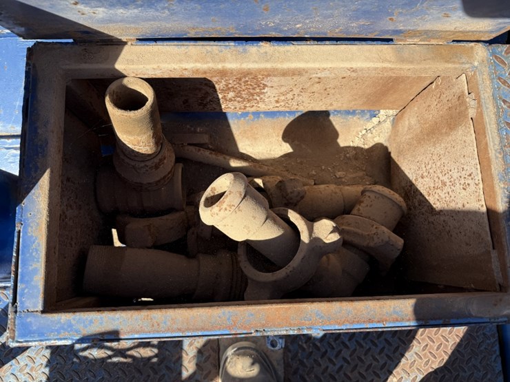 gardner-denver-pa8y-10k-wp-triplex-wel-service-pump-p/b-caterpillar-3408dita-mtd-on-1998-atoka-3-axl-image-18