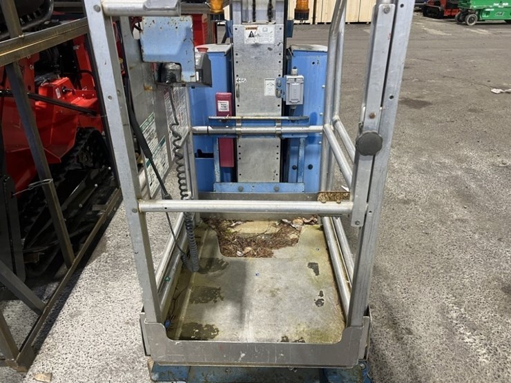 2012-genie-gr20-image-5