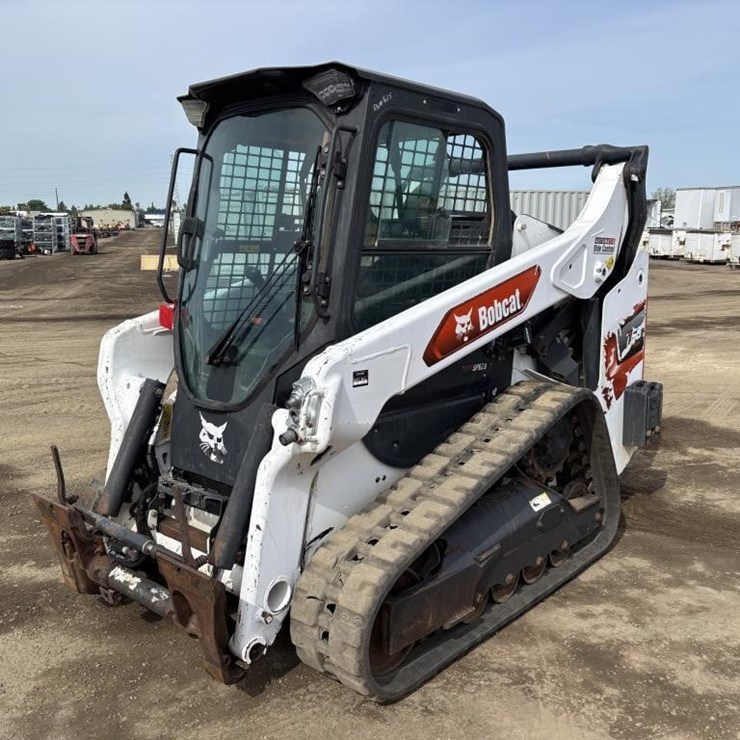 2021 BOBCAT T66