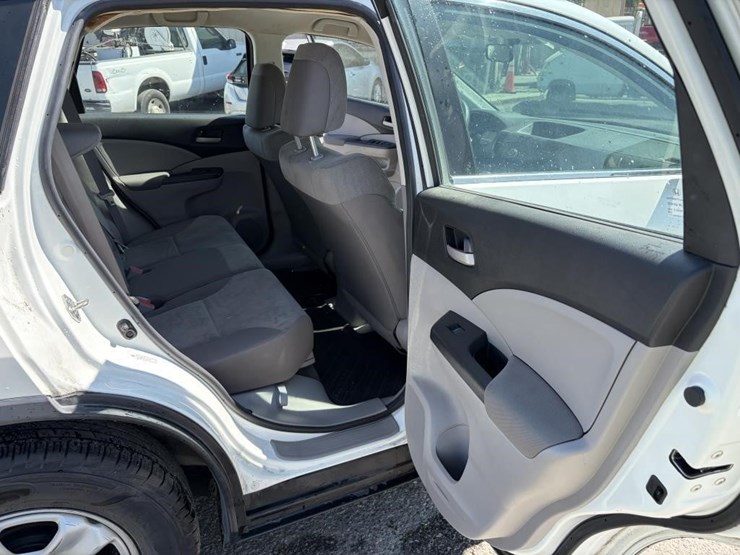 2014-honda-crv-image-10