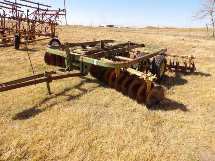 john-deere-t0210-image-1