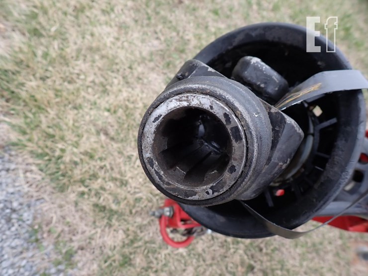 new-holland-h7230-image-12