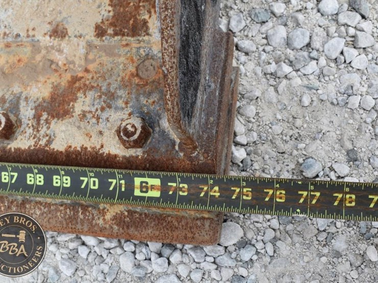 2023-caterpillar-259d3-image-31