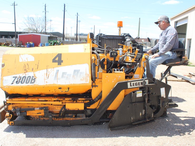 2012-leeboy-7000b-image-2