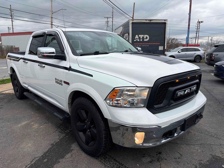 2018-dodge-ram-1500-image-3