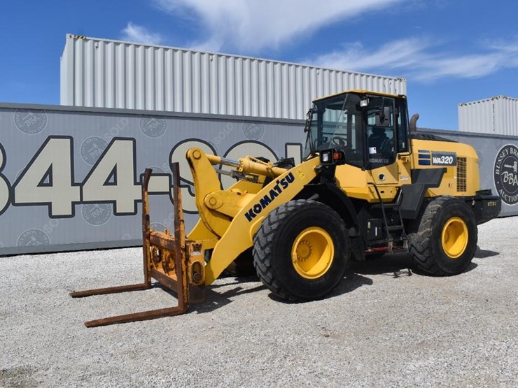 2019-komatsu-wa320-8-image-5