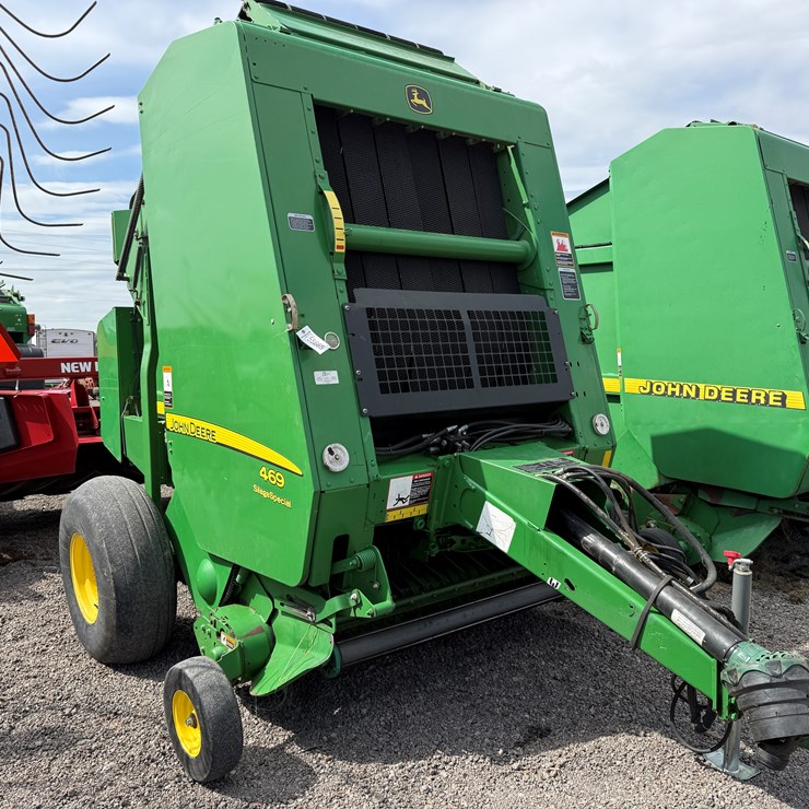 JOHN DEERE 469