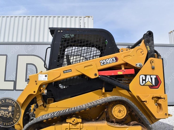 2023-caterpillar-259d3-image-37