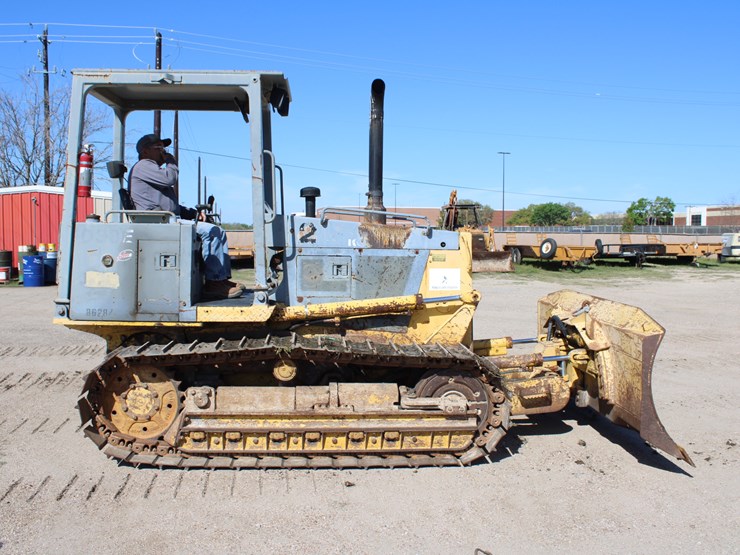 2001-komatsu-d38e-image-1