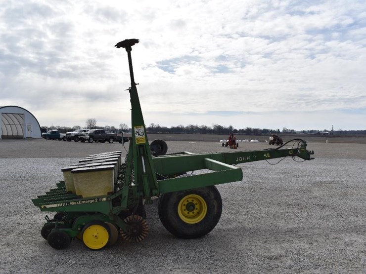 1990-john-deere-7240-image-6