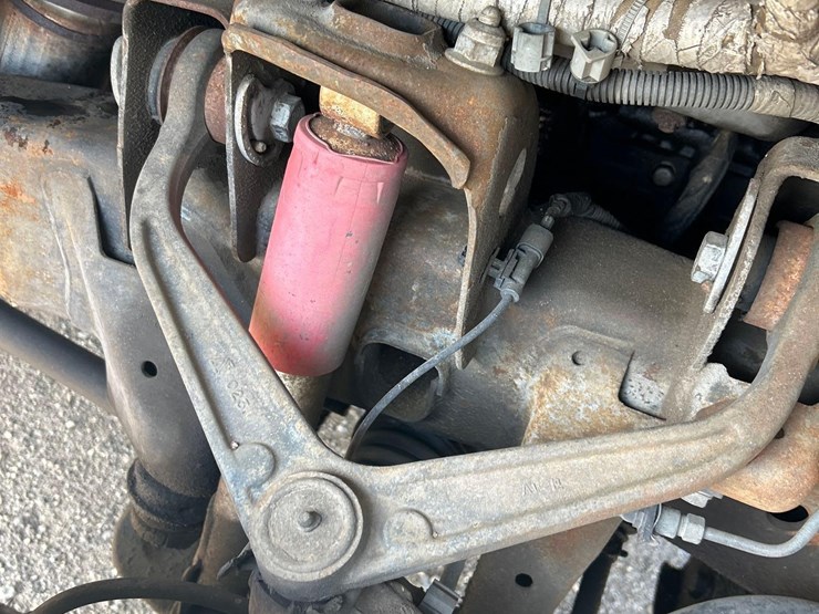 2015-chevrolet-silverado-ltz-2500hd-4x4-crew-cab-pick-up-truck-image-19