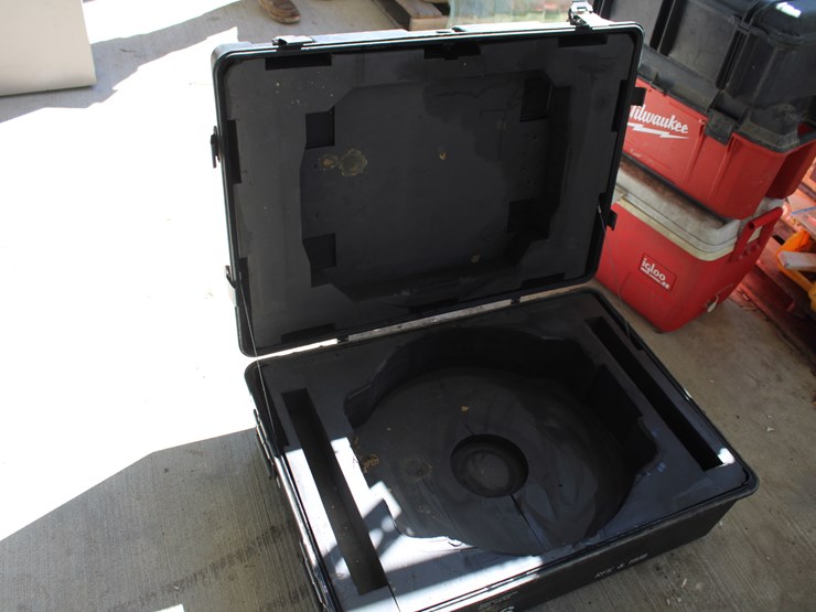 #1073-•-(2)-hard-plastic-cases-image-2