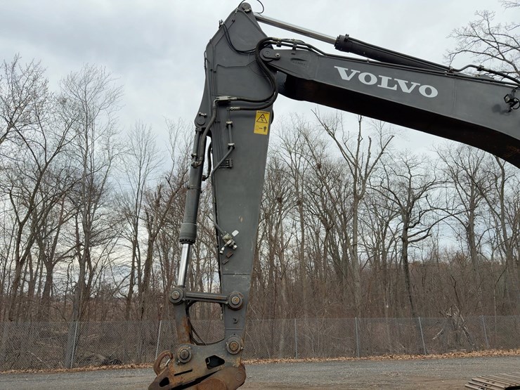 2013-volvo-ec300dl-image-14