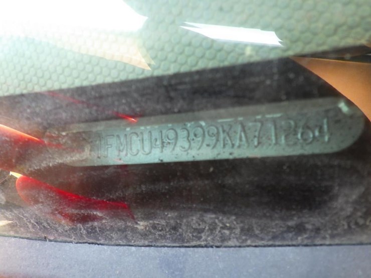 2009-ford-escape-image-15