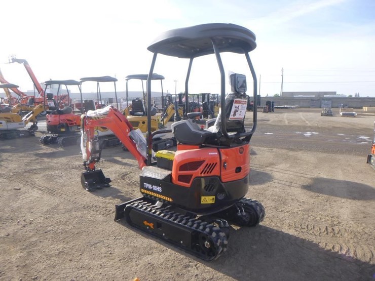 2026-tpm-18hs-hydraulic-excavator-image-4