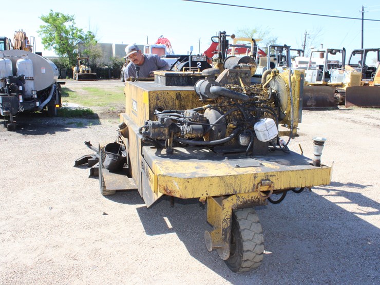 #2617-•-2008-neal-da350-sealing-machine-image-4