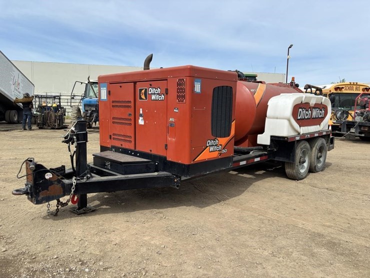 2020-ditch-witch-2020-image-1