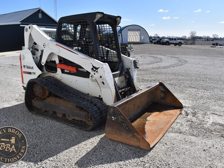 2016-bobcat-t650-image-22