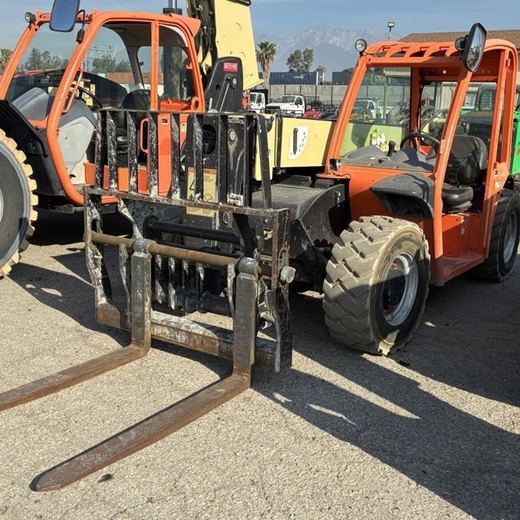 2015 JLG G5-18A