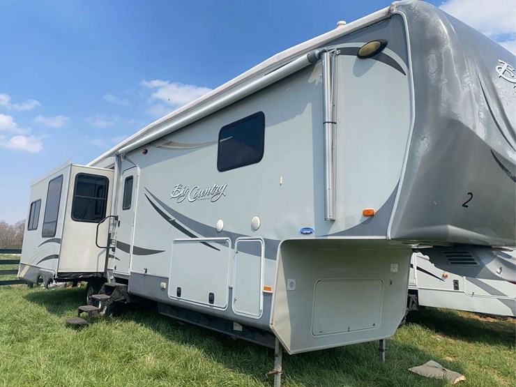 2011-heartland-big-country-3595re-image-5