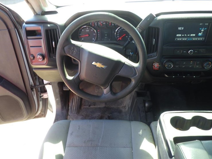 2018-chevrolet-2500hd-image-7