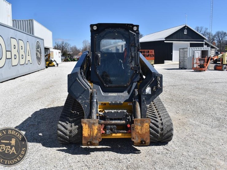 2019-deere-333g-image-8