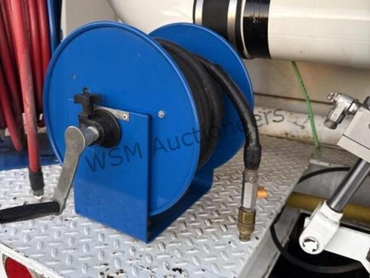 2009-international-durastar-4400-image-20