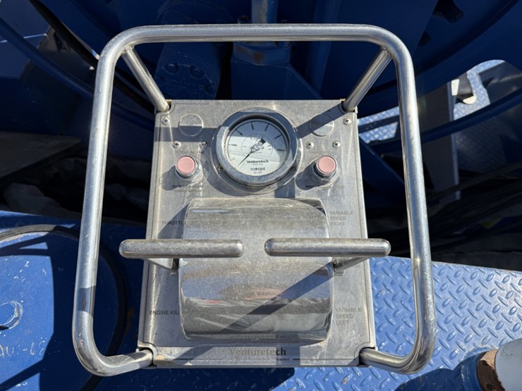 2014-caterpillar-c4.4-image-10